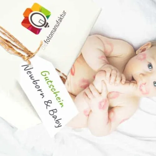 Für Newborn & Babyshootings eignen sich am besten unsere Pakete L und XL. Ein tolles Geschenk um das neue Glück in Bildern festzuhalten!