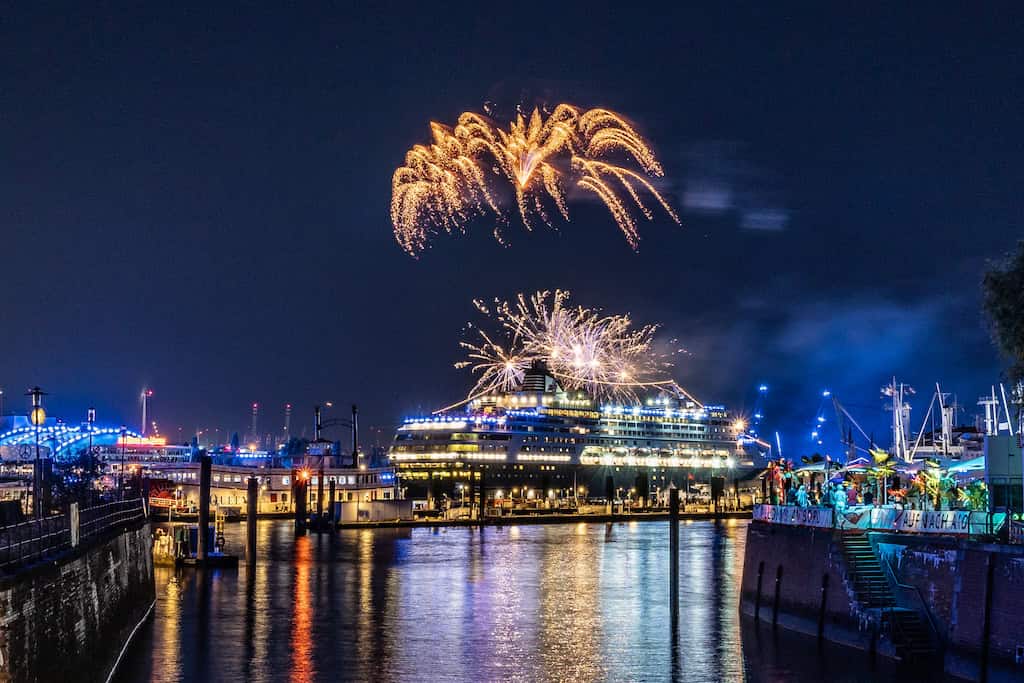 Fotokurse Nachtfotografie Hamburg – Cruise Days – Feuerwerk