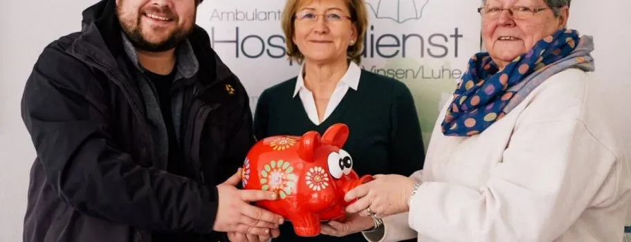 Fotostudio „diefotomanufaktur“ spendet an den Hospizdienst Winsen